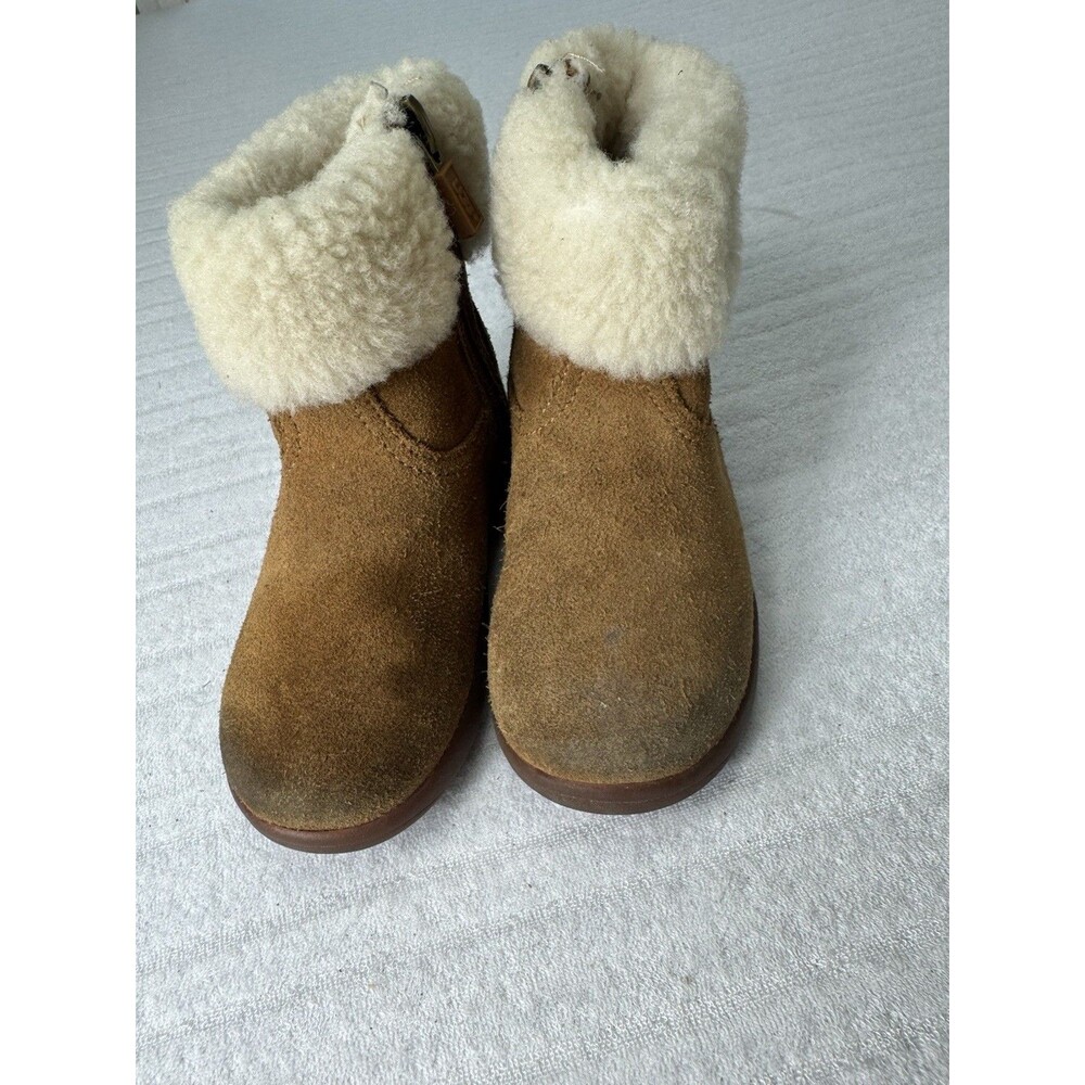 UGG Baby Toddler Brown Suede Shearling Lined Zip Boots Size 7